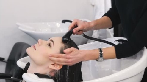برای دریافت مجوز تاسیس آرایشگاه مردانه و زنانه به چه مدارکی نیاز می باشد؟