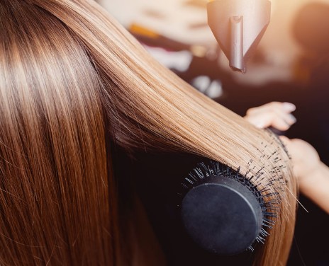 آشنایی با عوارض شغل آرایشگری
